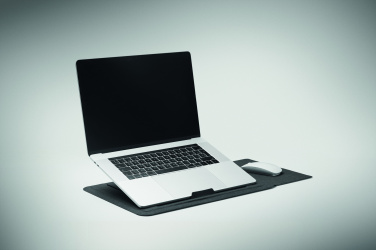 Лого трейд pекламные подарки фото: 16 inch felt laptop sleeve